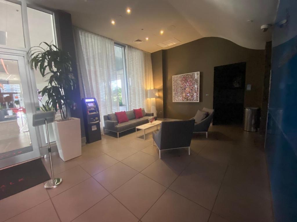 Studio In Hallandale 2 Beds Hallandale Beach Esterno foto